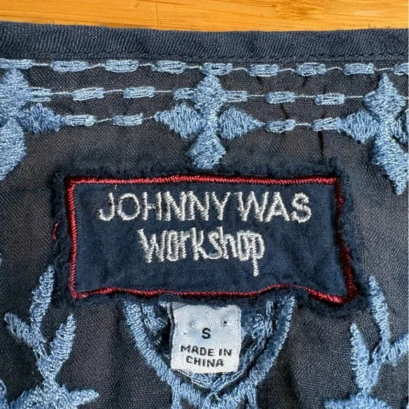 GUC Johnny Was- Lulu Butterfly Embroidered Navy Blue Dress. Size S - Picture 4 of 8